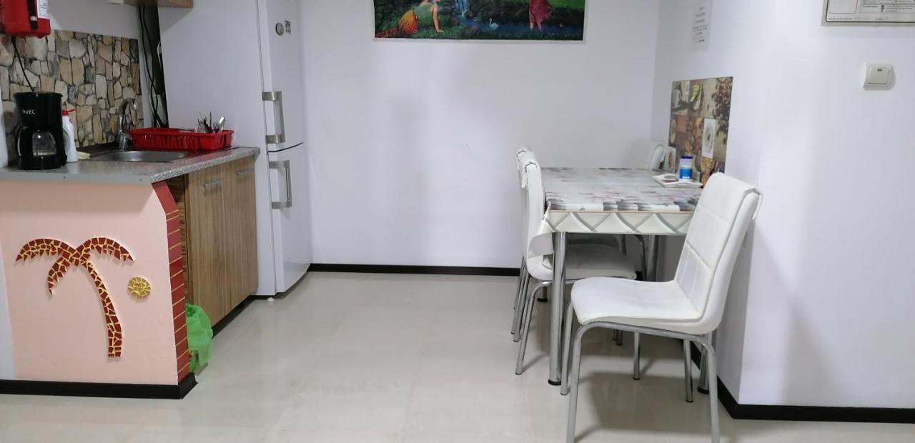 Teo Guest Rooms Băile Felix エクステリア 写真