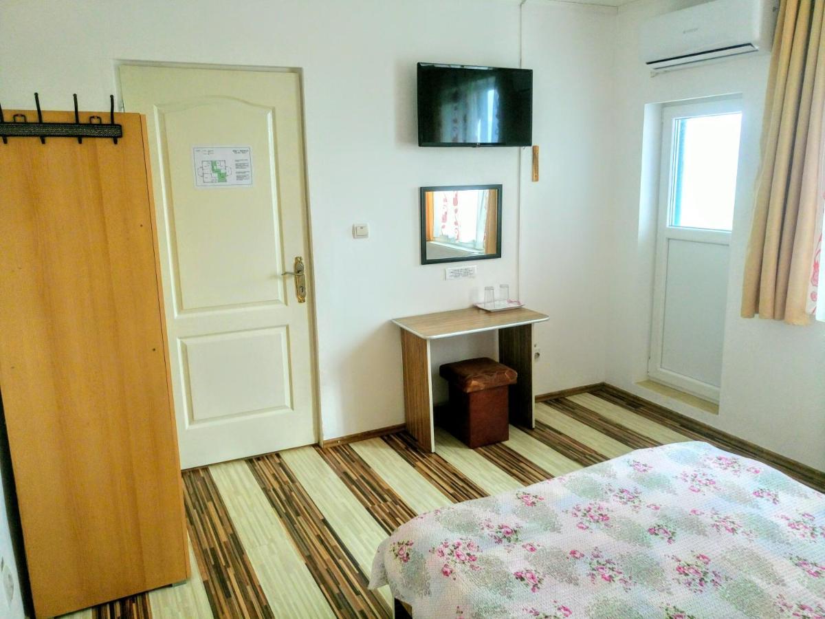 Teo Guest Rooms Băile Felix エクステリア 写真
